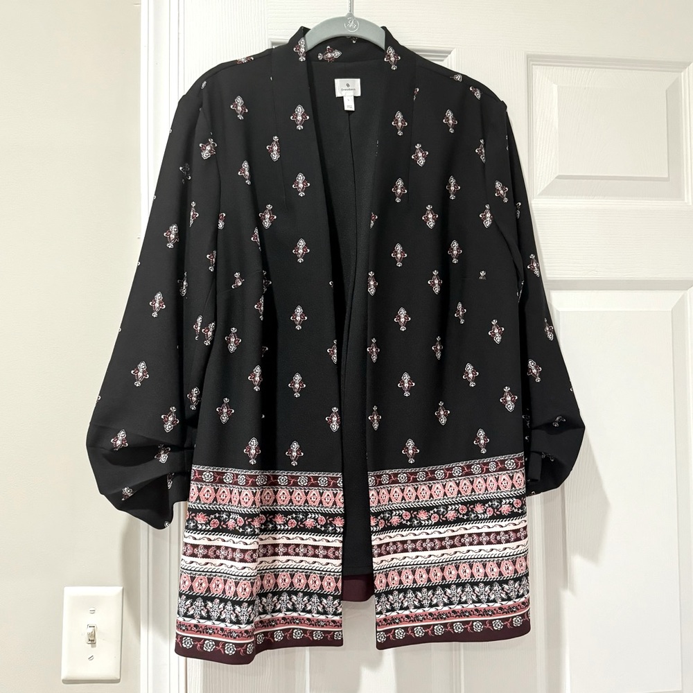 Black with design blazer size large dress barn
